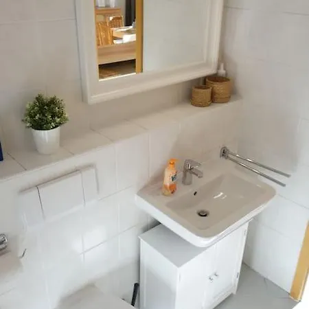 Cosy Studio, Sunny Balcony In It-district Neustadt Lejlighed *