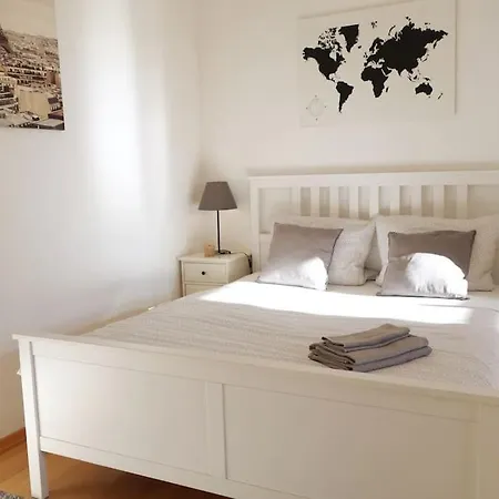 Cosy Studio, Sunny Balcony In It-district Neustadt Apartment Dresden