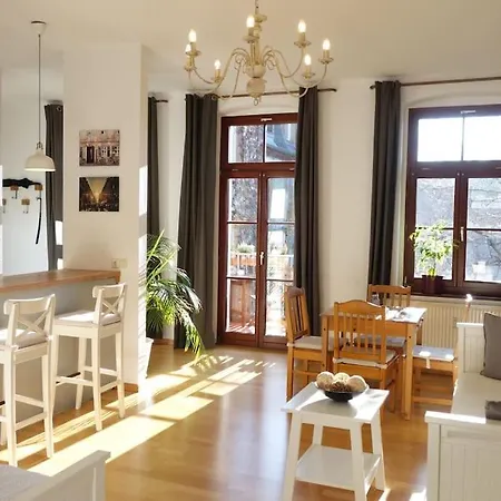 Cosy Studio, Sunny Balcony In It-district Neustadt Apartment Dresden