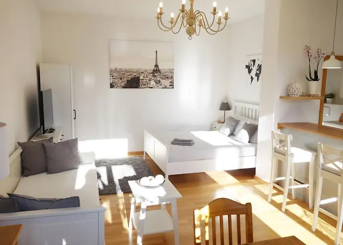 Cosy Studio, Sunny Balcony In It-district Neustadt Dresden